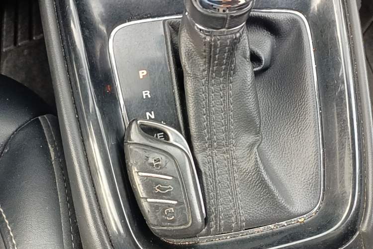 Used Roewe i5 2019 1.5L Automatic 4G Connected Langhao Edition Vehicle Key