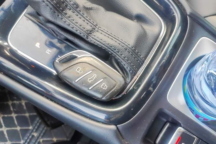 Used Roewe i5 2019 1.5L Automatic 4G Connected Langhao Edition Vehicle Key