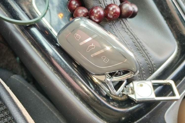 Used Roewe i5 2019 1.5L Automatic 4G Connected Langyue Edition Vehicle Key