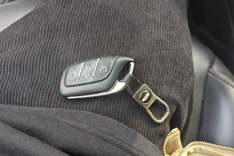 Used Roewe i5 2019 1.5L Automatic 4G Connected Linghao Edition Vehicle Key
