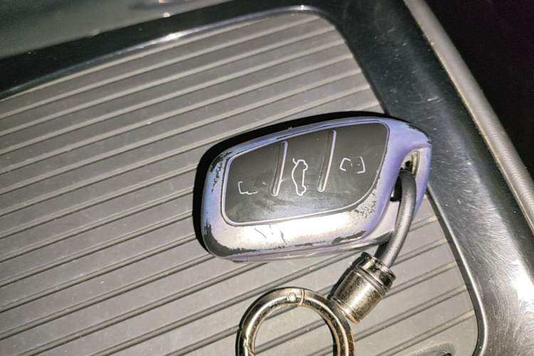 Used Roewe i5 2019 1.5L Automatic 4G Connected Langhao Edition Vehicle Key