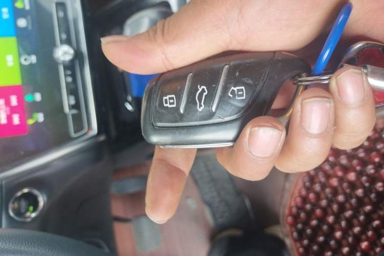 Used Roewe i5 2019 1.5L Automatic 4G Connected Langhao Edition Vehicle Key