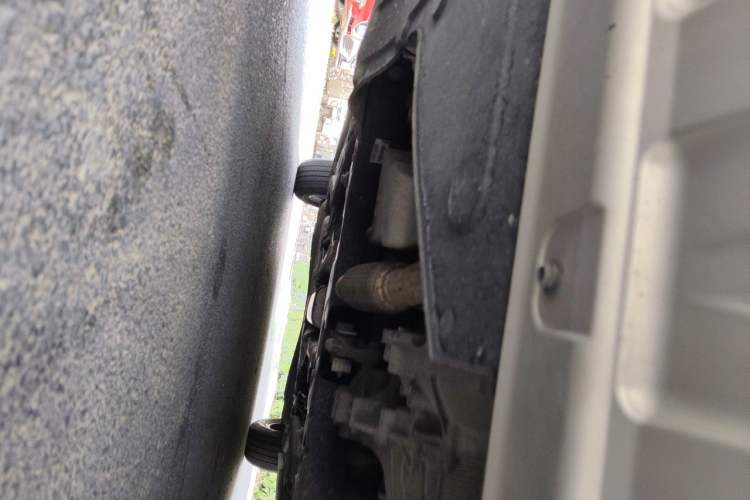 Used Roewe i5 2019 1.5L Manual 4G Connectable Langhao Edition Chassis Front