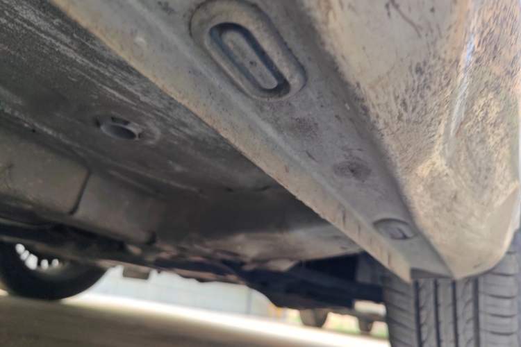 Used Roewe i5 2019 1.5L Automatic 4G Connected Langhao Edition Chassis Front Right