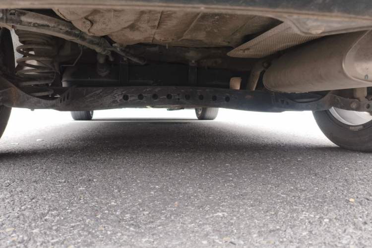 Used Roewe i5 2019 1.5L Manual 4G Connectable Langhao Edition Chassis Rear