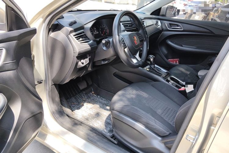 Used Roewe i5 2019 1.5L Automatic 4G Connected Langyue Edition Driver Seat