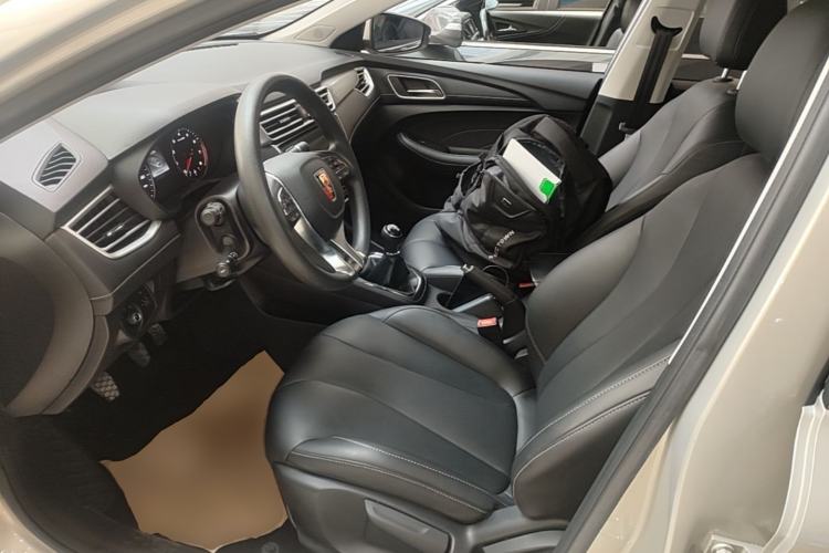 Used Roewe i5 2019 1.5L Manual 4G Connect Leehao Flagship Edition Driver Seat