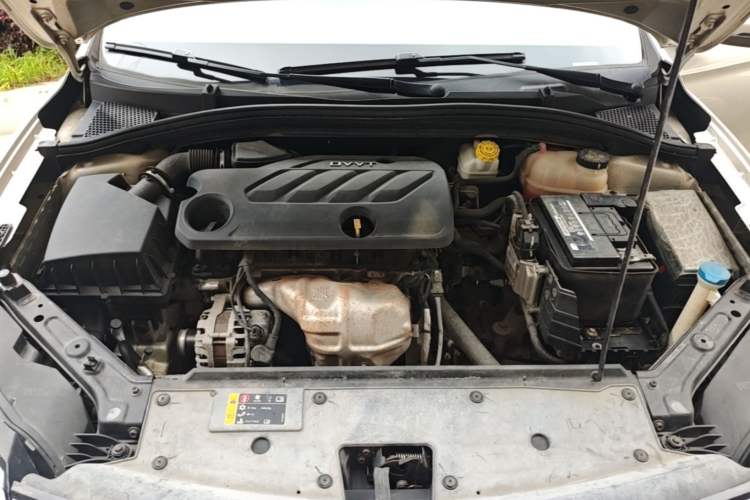 Used Roewe i5 2019 1.5L Manual 4G Connectable Langhao Edition Engine Bay
