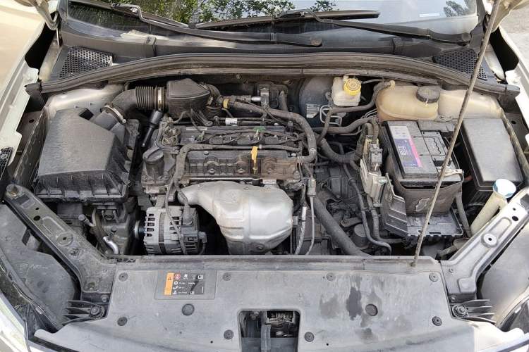 Used Roewe i5 2019 1.5L Automatic 4G Connected Langyue Edition Engine Bay