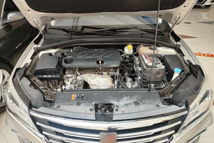 Used Roewe i5 2019 1.5L Manual 4G Connect Leehao Flagship Edition Engine Bay