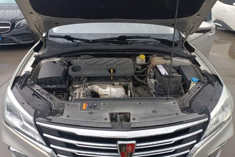 Used Roewe i5 2019 1.5L Automatic 4G Connected Langhao Edition Engine Bay