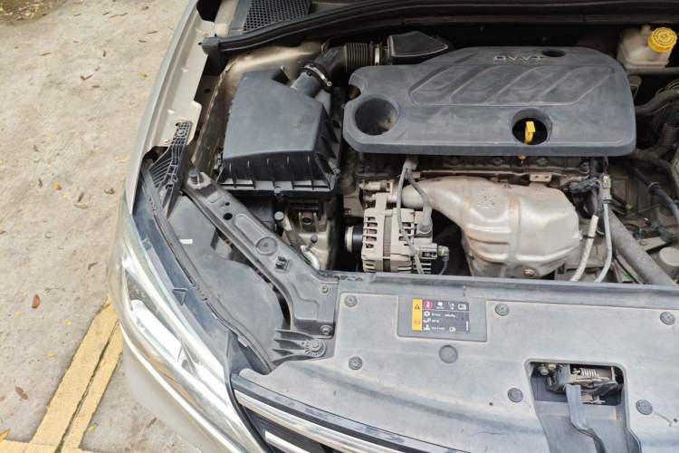 Used Roewe i5 2019 1.5L Automatic 4G Connected Langhao Edition Engine Bay Right
