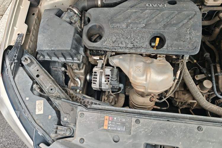 Used Roewe i5 2019 1.5L Automatic 4G Connected Linghao Flagship Edition Engine Bay Right