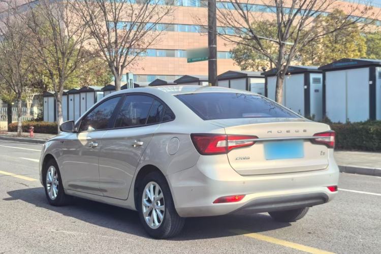 Used Roewe i5 2019 1.5L Automatic 4G Connected Linghao Edition Exterior 4