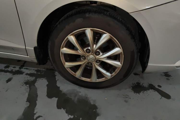 Used Roewe i5 2019 1.5L Manual 4G Connected Langyue Edition Exterior 7