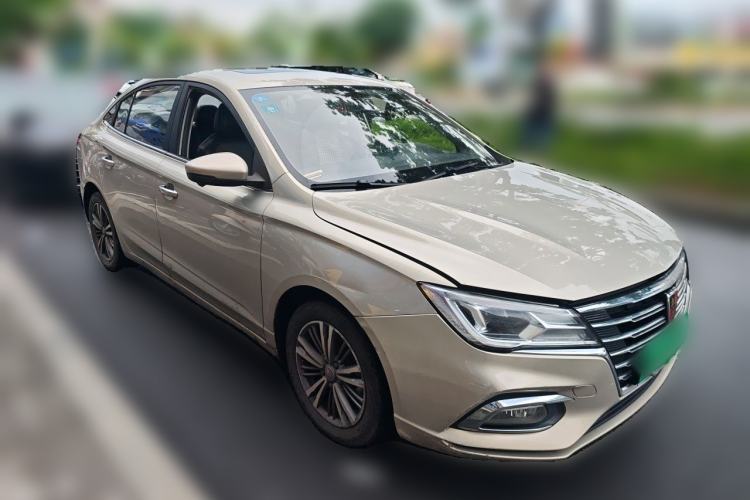 Used Roewe i5 2019 1.5L Automatic 4G Connected Linghao Flagship Edition Front Right 45 Deg