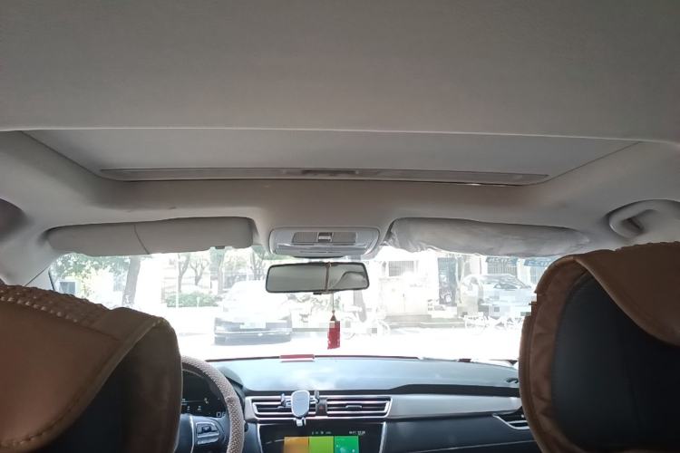 Used Roewe i5 2019 1.5L Automatic 4G Connected Linghao Flagship Edition Headliner