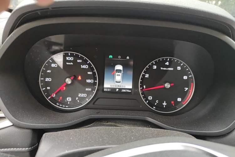 Used Roewe i5 2019 1.5L Automatic 4G Connected Langhao Edition Instrument Cluster