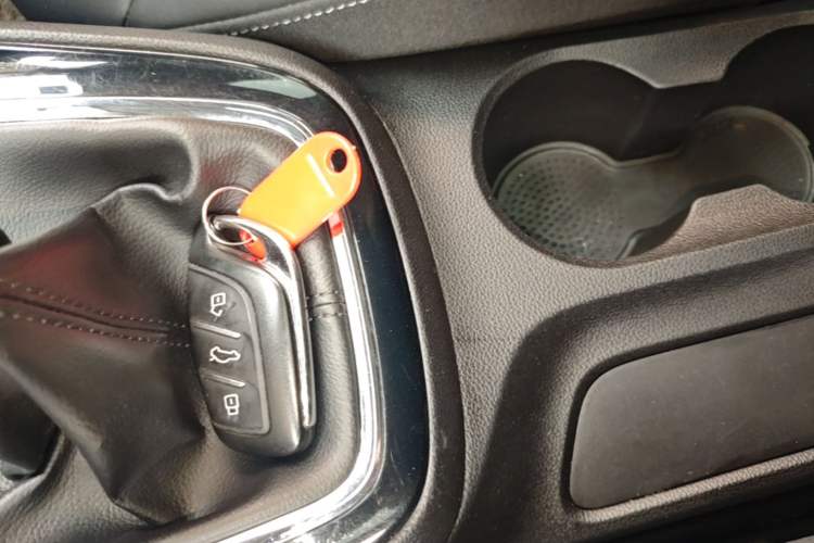 Used Roewe i5 2019 1.5L Manual 4G Connectable Langhao Edition Interior 1