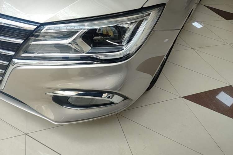 Used Roewe i5 2019 1.5L Manual 4G Connect Leehao Flagship Edition Left Front Headlight