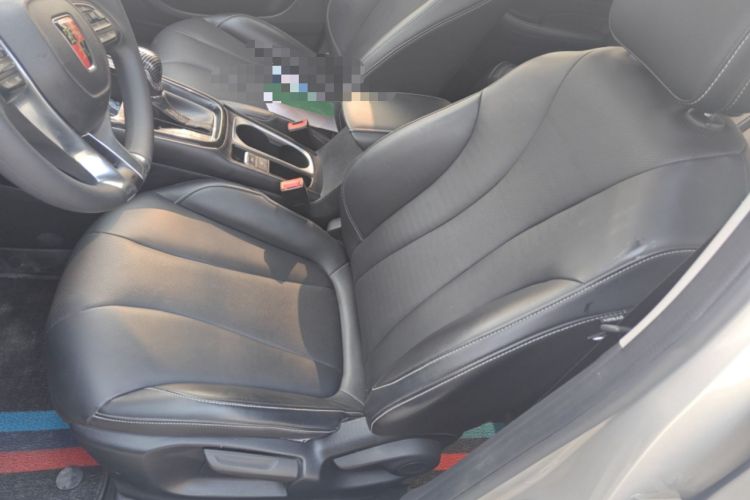 Used Roewe i5 2019 20T Automatic 4G Connect Luxury Flagship Edition Left Front Seat