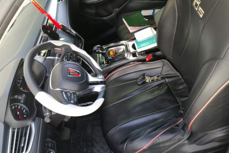 Used Roewe i5 2019 1.5L Automatic 4G Connected Langyue Edition Left Front Seat
