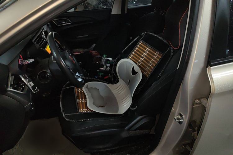 Used Roewe i5 2019 1.5L Manual 4G Connected Langyue Edition Left Front Seat