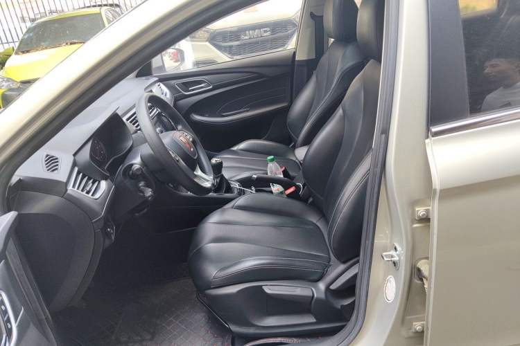 Used Roewe i5 2019 1.5L Manual 4G Connectable Langhao Edition Left Front Seat