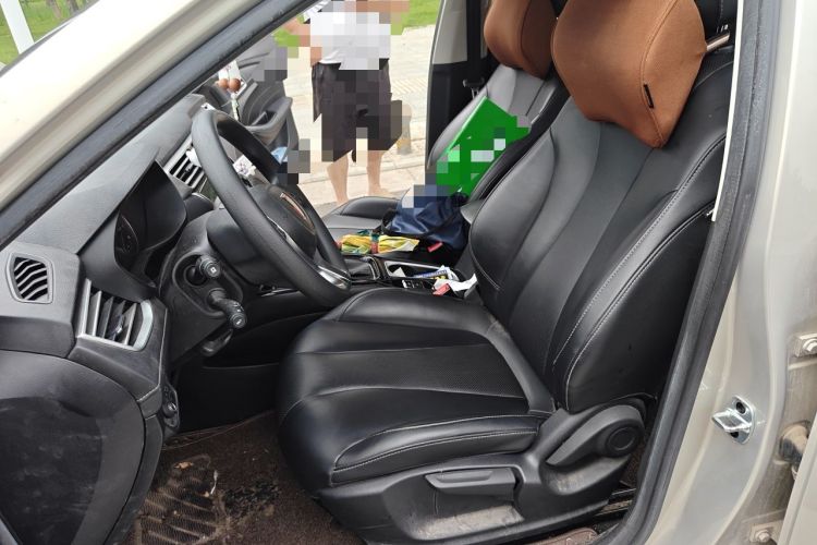 Used Roewe i5 2019 1.5L Automatic 4G Connected Langhao Edition Left Front Seat