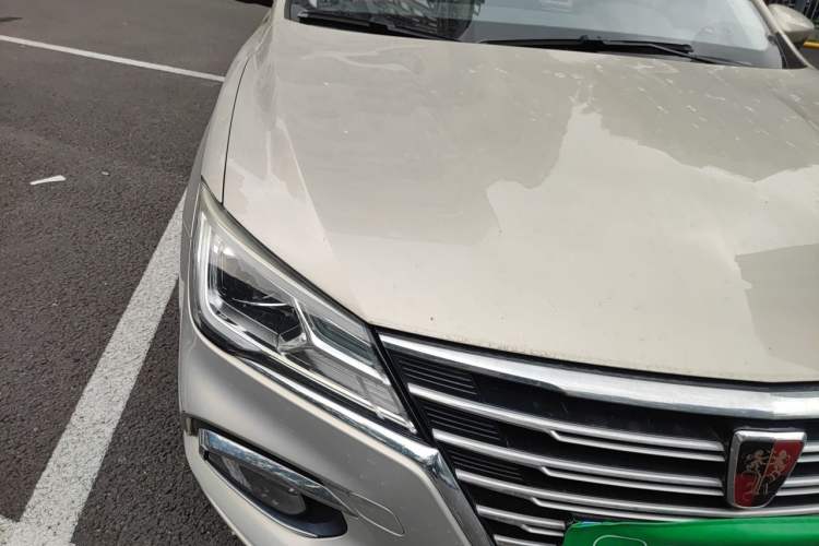 Used Roewe i5 2019 1.5L Automatic 4G Connected Langhao Edition Right Front Headlight