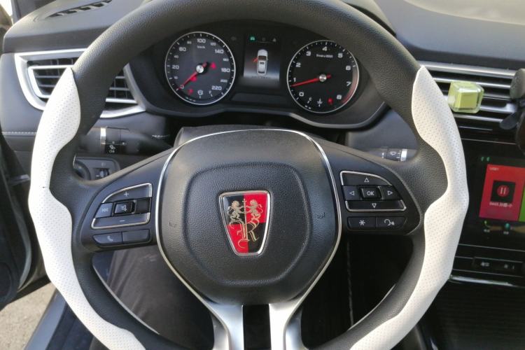 Used Roewe i5 2019 1.5L Automatic 4G Connected Langyue Edition Steering Wheel