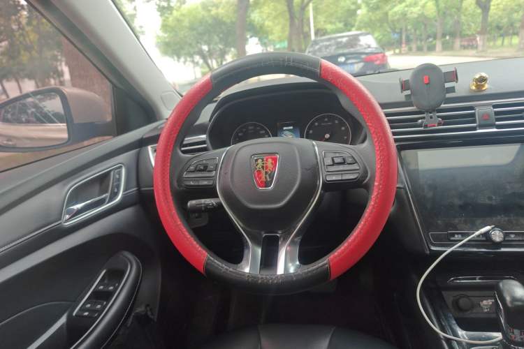 Used Roewe i5 2019 1.5L Automatic 4G Connected Langhao Edition Steering Wheel