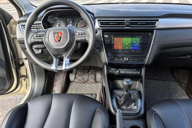 Used Roewe i5 2019 1.5L Manual 4G Connectable Langhao Edition Steering Wheel