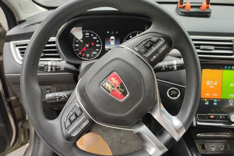 Used Roewe i5 2019 1.5L Automatic 4G Connected Langhao Edition Steering Wheel