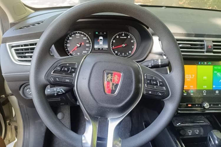 Used Roewe i5 2019 1.5L Automatic 4G Connected Langhao Edition Steering Wheel