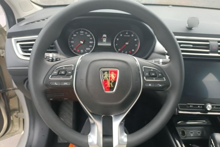 Used Roewe i5 2019 1.5L Automatic 4G Connected Langhao Edition Steering Wheel