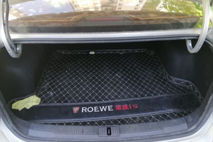 Used Roewe i5 2019 1.5L Automatic 4G Connected Langyue Edition Trunk