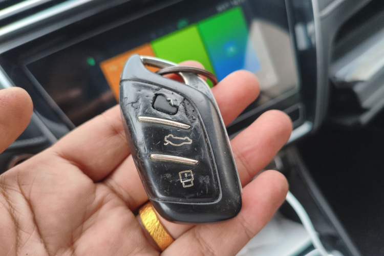 Used Roewe i5 2019 1.5L Manual 4G Connectable Langhao Edition Vehicle Key