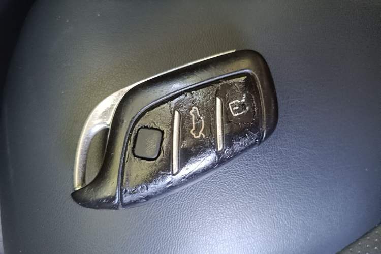 Used Roewe i5 2019 1.5L Automatic 4G Connected Langhao Edition Vehicle Key