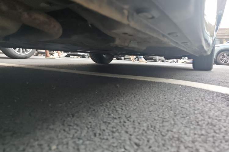 Used Roewe i5 2020 1.5L Automatic 4G Connect Luxury Flagship Edition Chassis Rear Right