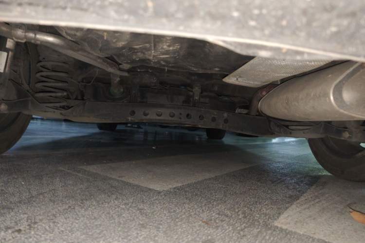 Used Roewe i5 2020 1.5L Automatic 4G Connect Luxury Flagship Edition Chassis Rear