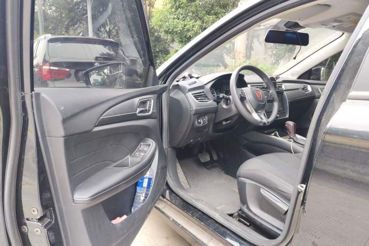 Used Roewe i5 2020 1.5L Automatic 4G Connected Linghao Edition Driver Seat
