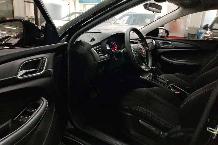 Used Roewe i5 2020 1.5L Automatic 4G Connected Linghao Edition Driver Seat