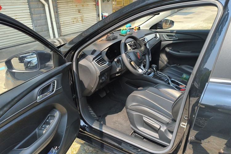 Used Roewe i5 2020 1.5L Automatic 4G Connect Luxury Flagship Edition Driver Seat