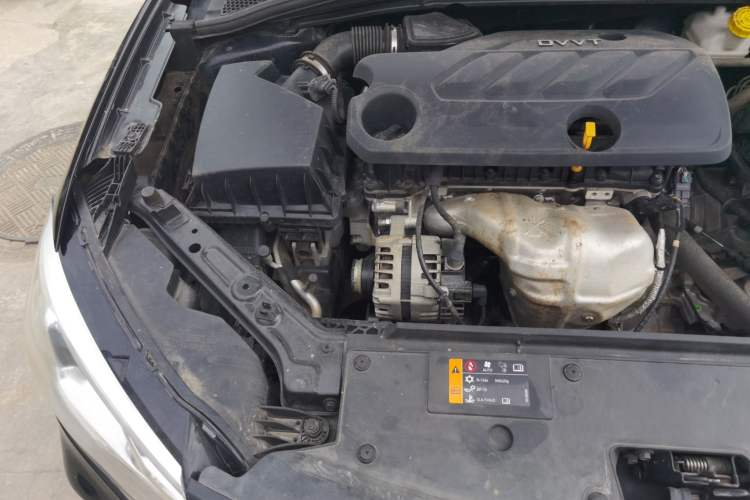 Used Roewe i5 2020 1.5L Automatic 4G Connect Luxury Flagship Edition Engine Bay Right