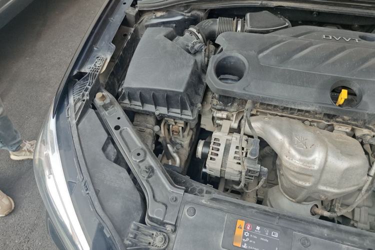 Used Roewe i5 2020 1.5L Automatic 4G Connect Luxury Flagship Edition Engine Bay Right