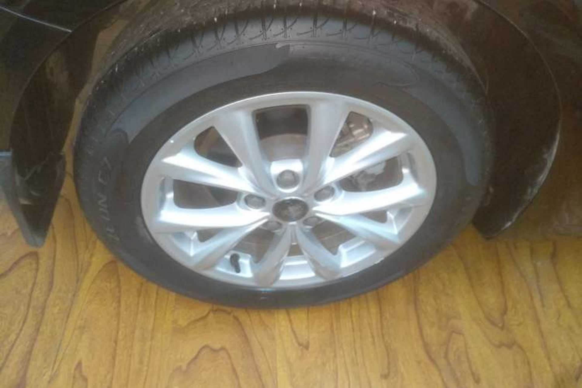 Used Roewe i5 2020 1.5L Automatic 4G Connected Linghao Edition Exterior 2