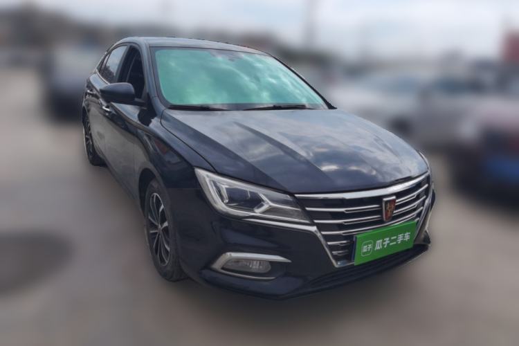 Used Roewe i5 2020 1.5L Automatic 4G Connect Luxury Flagship Edition Front Right 45 Deg