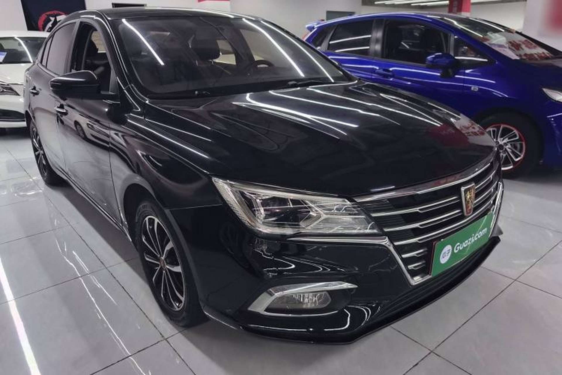 Used Roewe i5 2020 1.5L Automatic 4G Connect Luxury Flagship Edition Front Right 45 Deg