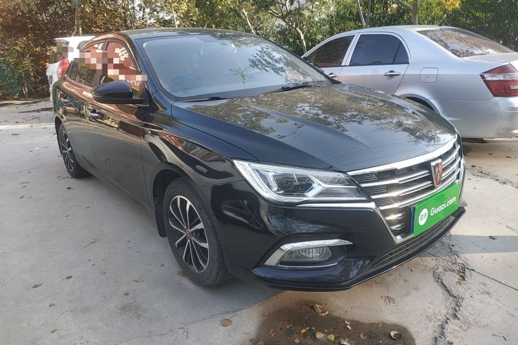 Used Roewe i5 2020 1.5L Manual 4G Connect Leehao Flagship Edition Front Right 45 Deg